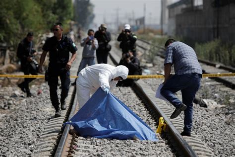 Mexicos Murder Rate Jumps As Cartels Take Advantage Of Coronavirus
