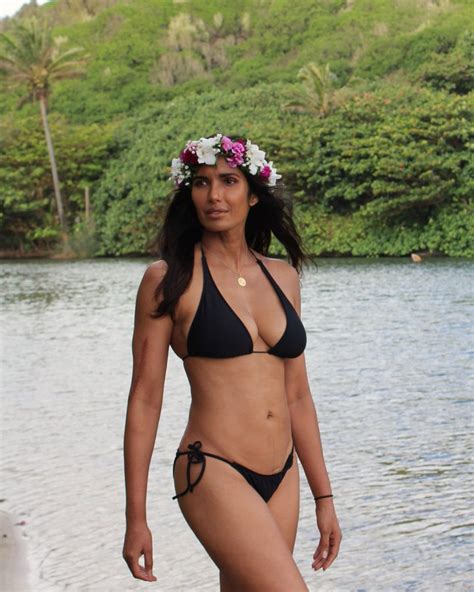 Padma Lakshmi Shows Off Toned Abs In A Black Bikini ‘this Is 52