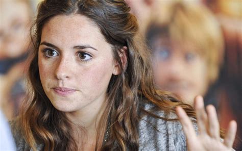 Trabalha como actriz, dramaturga e encenadora. Sara Barros Leitão e as dificuldades de ser atriz - "Tive ...