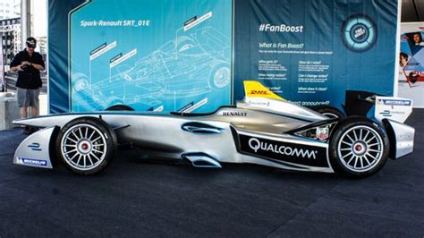 Electric Cars Race To The Finish In The Formula E At Long Beach Roadshow