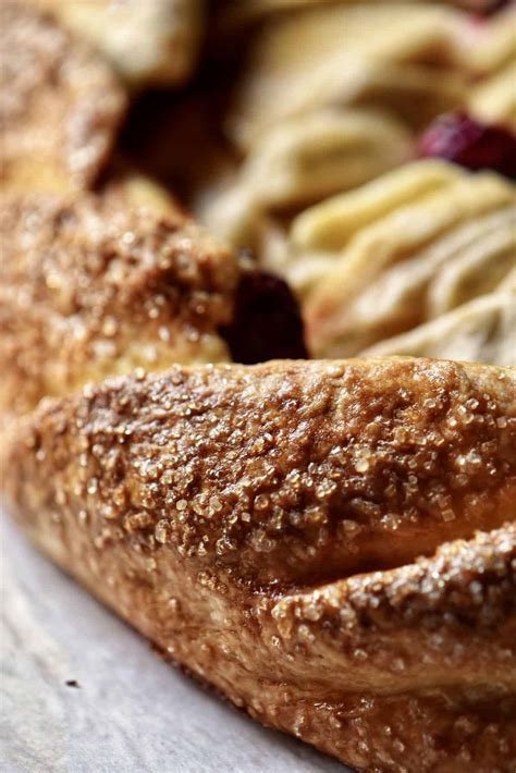 Apple Crostata Recipe Easy Italian Dessert She Loves Biscotti