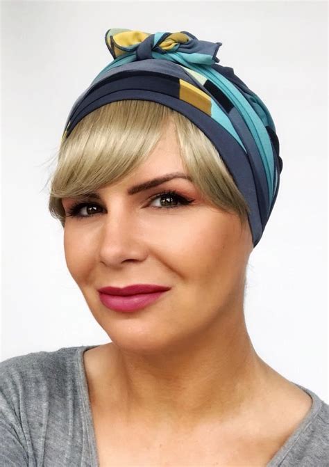 Medium curled haircut with bangs for round faces Side Fringe Wig/ Sandy Blonde
