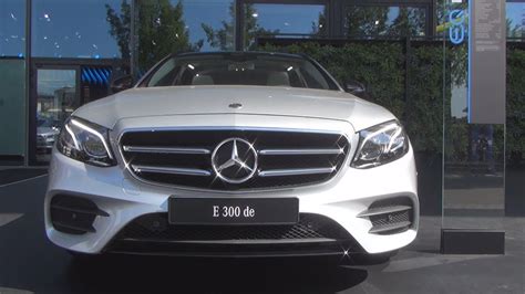 Das beste aus zwei welten? Mercedes-Benz E 300 de T-Model (2020) Exterior and ...