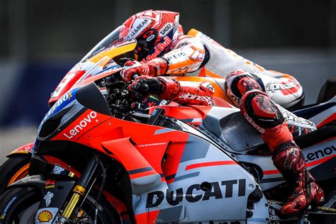 Motogp Lorenzo Comes Out Ahead In Epic Marquez Duel Mcn