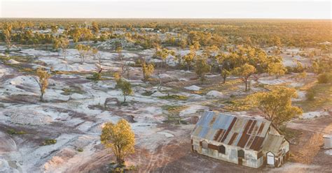 Lightning is situated in kosciusko national park, close to thredbo golf course. Lightning Ridge Australia - Best Time to Visit, Things to ...