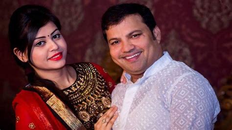 এবার সিদ্দিকের বিরুদ্ধে মুখ খুললেন স্ত্রী মিম saree fashion sari