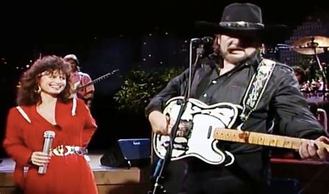 Flashback Waylon Jennings Jessi Colter Cant Stop Smiling In Acl