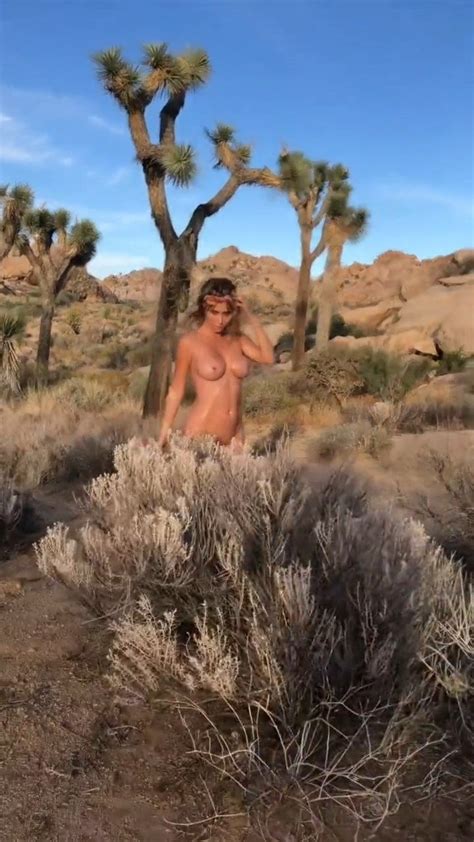 Sara Underwood Naked 19 Pics  And Video Thefappening