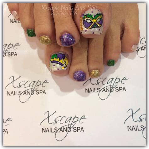 Pin By Renee Suggs On Cute Nails Designs Mardi Gras Nails Carnival