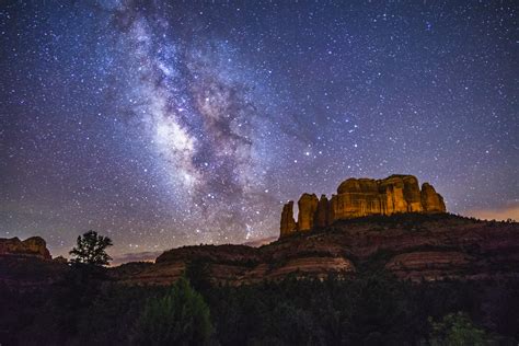 Milky Way Over Cathedral Rock View Of The Milky Way Over C Flickr