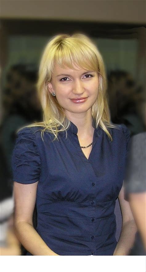 meet nice girl anna from russia 46 years old