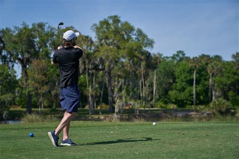 7 Common Beginner Golfer Mistakes And How To Avoid Them