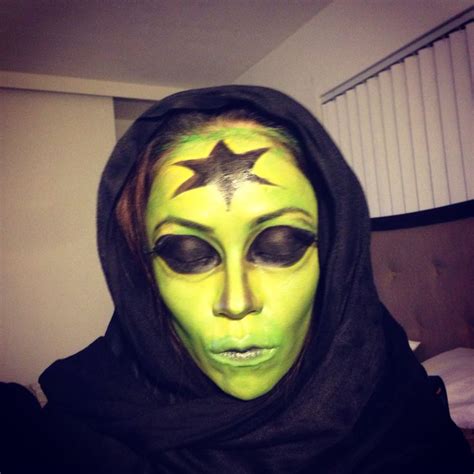 Halloween Alien Make Up Sfx Green Mua Makeup Styles Alien Halloween