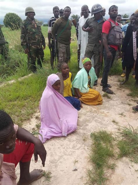 Prior to his appointment major general yahaya was the general officer commanding 1 division of the nigerian army and the incumbent theatre commander of the. Troops Rescue 13 Kidnapped Victims, Kill One Bandit In ...