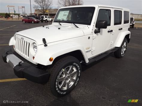 Bright White 2013 Jeep Wrangler Unlimited Sahara 4x4 ...
