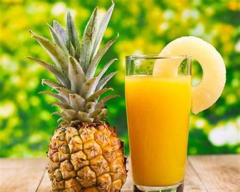 5 Detox Drinks That’ll Shrink Your Waistline Pineapple Detox Pineapple Juice Recipes Lemon