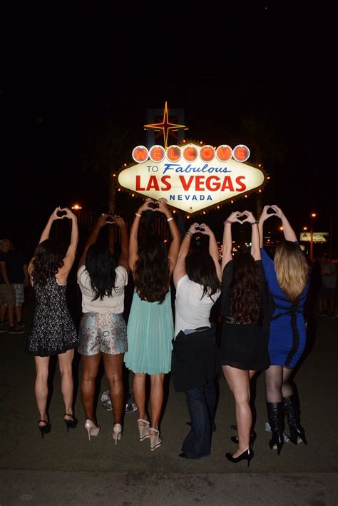 Las Vegas At Night Girls
