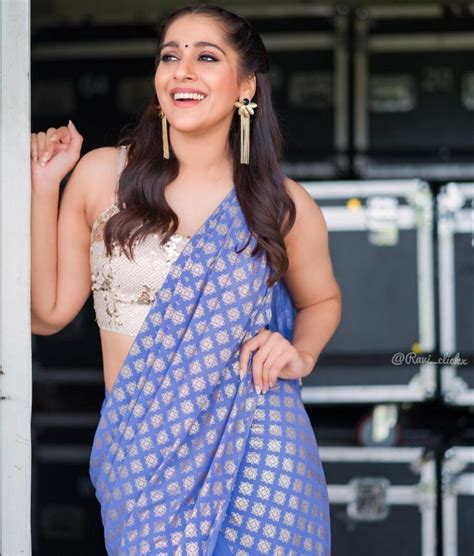 Glamorous Looks Of Rashmi Gautam In Blue Saree Telugu Rajyam Photos