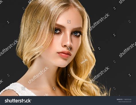Photo De Stock Beautiful Woman Blonde Beautiful Hair Healthy 1188055048