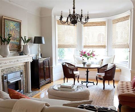 17 Bay Window Ideas That Make Your House Feel More Inviting