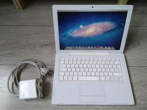 Apple Macbook White 13 Model A1181 Core2duo 2ghz Cpu Catawiki