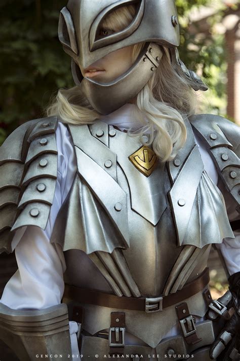 Thousand Faces Cosplay On Twitter Details Of The White Hawk Griffith