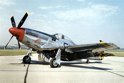 P 51d 5 Early Version Na Mustang Sweet Thing Iv Lt Col Roy Webb