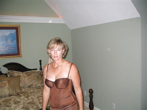 Blonde Mature Wife Shows Off In Front Of Her Husband 2on2