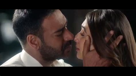 Love Romantic Kiss 💋💋 Ajay Devgan Youtube
