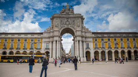 Auxílio para Morar em Portugal Um Guia Completo