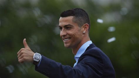 Für portugal lief die anfangsphase wie geschnürt. Neue Frisur sitzt: Cristiano Ronaldo ist bereit für WM ...