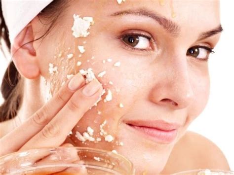 Treat Yourself To Rejuvenating Homemade Facial Treatments