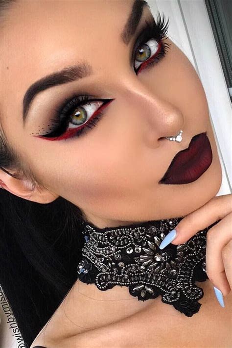 Glam And Sexy Vampire Makeup Ideas Maquillaje De Vampiro