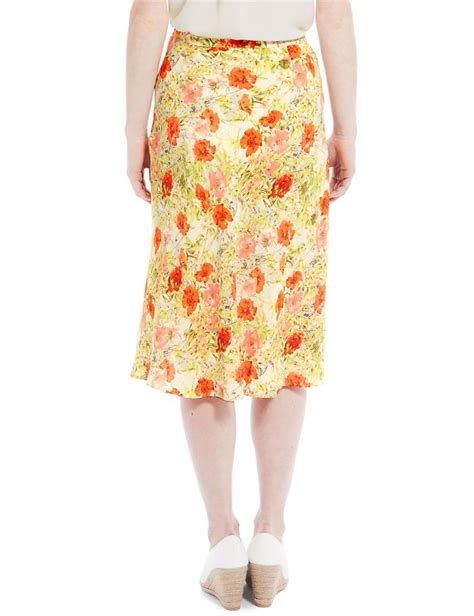 Floral Crêpe Knee Length Skirt Mands Collection Mands