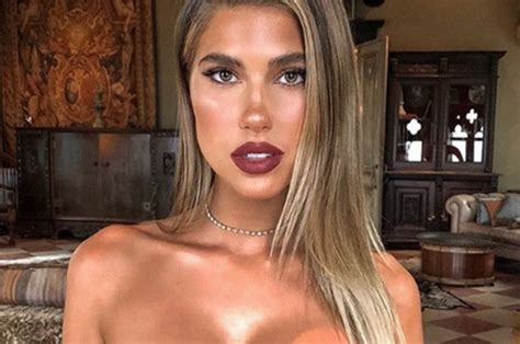Insta Babe Kara Del Toro Cant Contain Cleavage In Sexy Strapless Dress