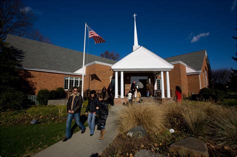 Bad Times Draw Bigger Crowds To Churches The New York Times