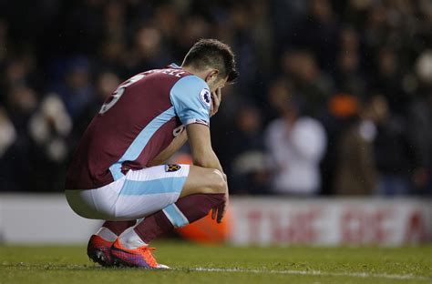 Tony Gale Tears Strips Off West Ham Star Aaron Cresswell For Display Against Bournemouth