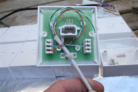 Connect the wires to the receptacles: Telephone Wiring Colour Code - BT Telephone Extension ...