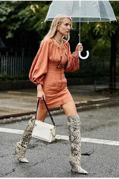 Snake Print Boots Wow They Are Amazing Stunning And Stylish