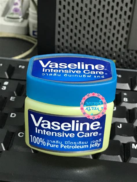 Dapatkan manfaat terbaik untuk kulit, rambut dan bibir dengan 10 produk vaseline terfavorit! KETAHUI 50 KEBAIKAN VASELINE PETROLEUM JELLY UNTUK KULIT ...