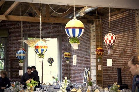 21 Diy Outdoor And Hanging Decor Ideas Hot Air Balloon Wedding Hot Air