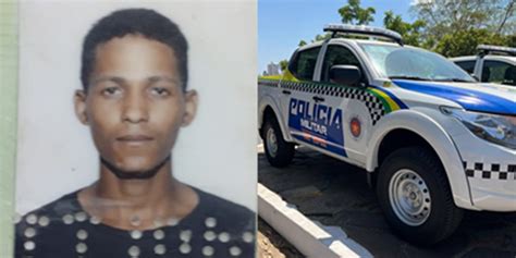 Jovem Executado Tr S Tiros De Arma De Fogo Na Porta De Sua Casa