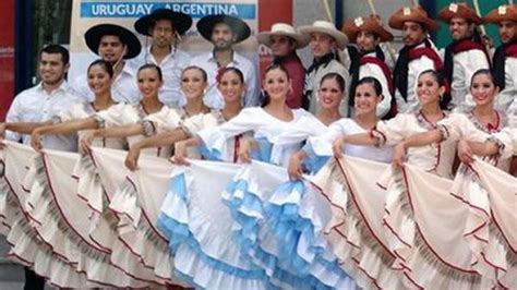 Traje Tipico Argentina Vestidos Tradicionales Danza Folklorica