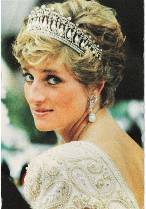 Hrh Princess Diana Of Wales A Girls Fancies Beauty Fashion And