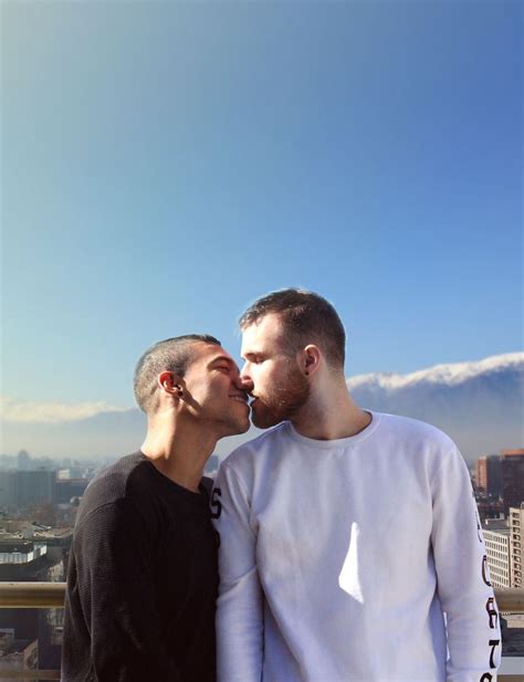 Pin Auf Gay Kiss