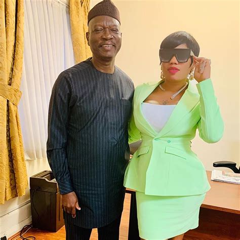 here s the critical thing fashionista toyin lawani wants you to know about nigeria