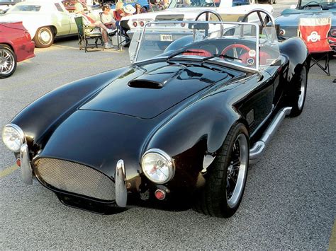Husband and wife team up for classic Cobra kit car build - cleveland.com