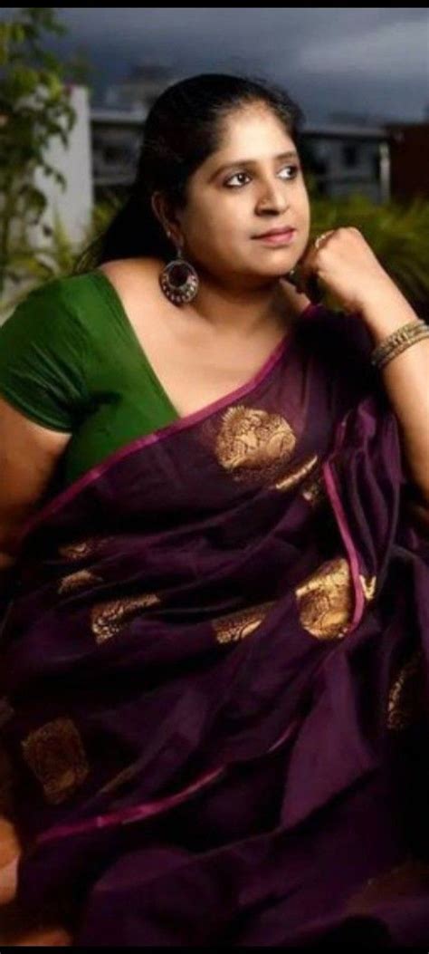 pin by saurav dutta on aunty ji girl contrast blouse beauty