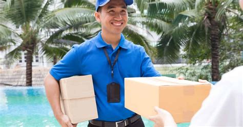 5 Reasons To Use A Local Delivery Service Vēlox Express