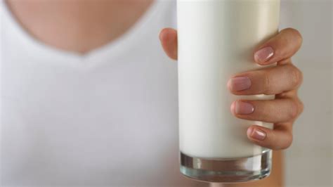 Beat Osteoporosis Break Your Dairy Addiction Huffpost Uk Life